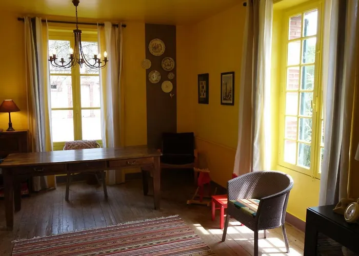 Holiday home Les Londes By Interhome Crouay