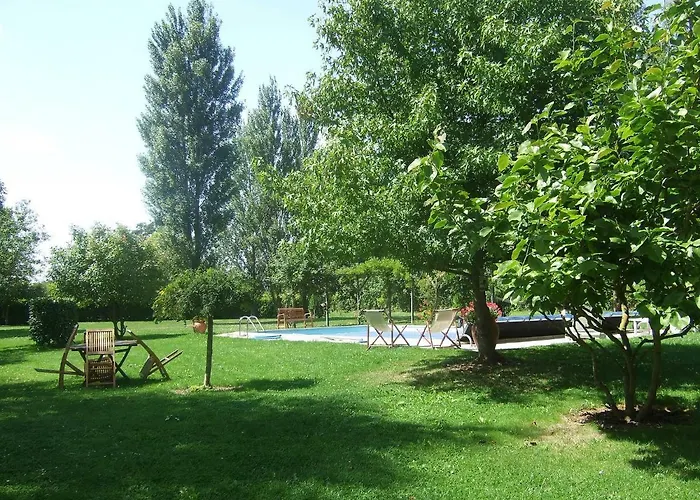 Les Londes By Interhome