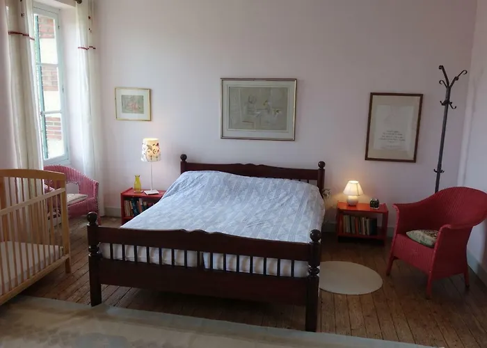 Les Londes By Interhome *