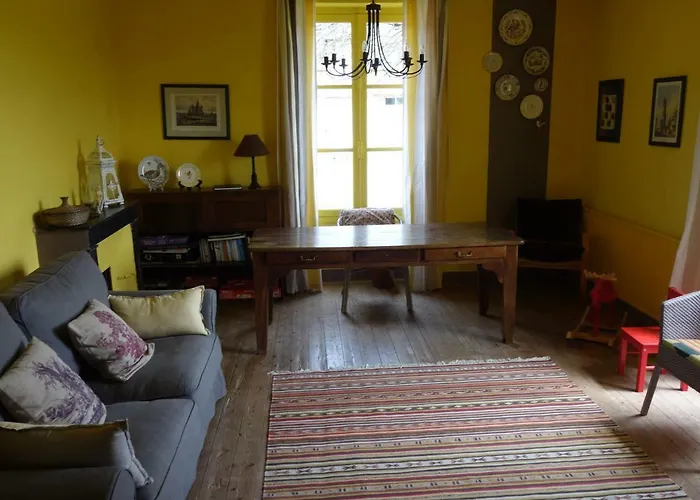 Les Londes By Interhome *