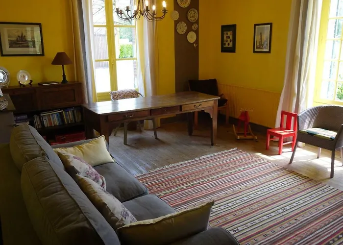 Les Londes By Interhome